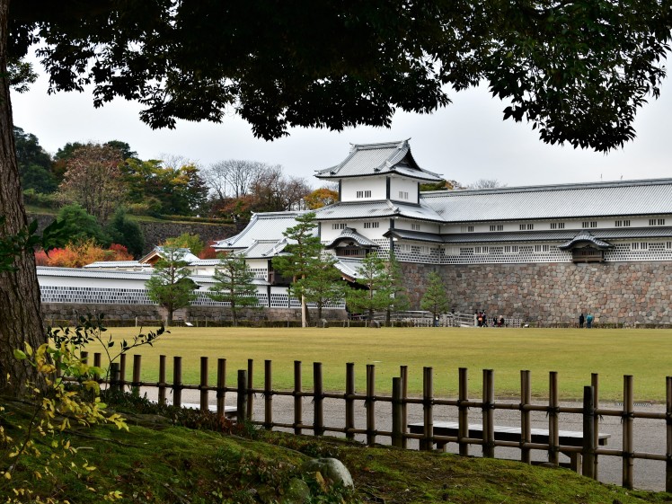 Kanazawa Castle - BL (2)